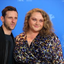 'Skin: Jamie Bell e Danielle Macdonald a Berlino 2019