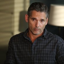 Dirty John: Eric Bana in una scena