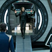 Stark Trek Discovery: Michelle Yeoh in una scena dell'episodio Saints of Imperfection