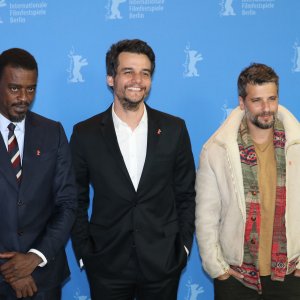 Berlino 2019: Wagner Moura, Bruno Gagliasso e Seu Jorge al photocall di Marighella