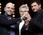 La paranza dei bambini premiato a Berlino, Saviano: 'Scrivere è resistere'