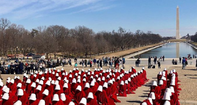 The Handmaid's Tale 3: le inquietanti foto dal set di ...