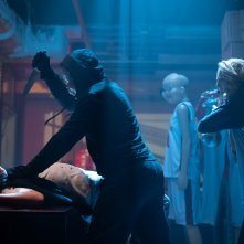 Ancora auguri per la tua morte:  Phi Vu e Jessica Rothe  in una scena