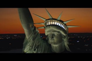 The Sun Is Also A Star - Trailer