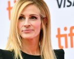 Julia Roberts tornerà in tv con la serie Charlotte Walsh Likes to Win?