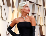 Oscar 2019: Lady Gaga, la tv cinese ha censurato le sue apparizioni