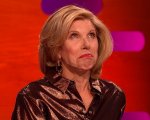 Christine Baranski e il pene di Michael Sheen: l'attrice fa chiarezza sullo strano tweet