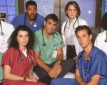 Grey's Anatomy batte il record di longevità di E.R.: la reazione di Clooney e delle altre star
