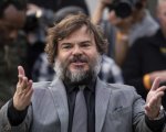Jack Black lancia una sfida a Chris Hemsworth: 'Chi si allena meglio?'