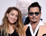 Johnny Depp fa causa ad Amber Heard: 'Ha mentito sugli abusi'