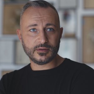 Diabolik: Massimo Cantini Parrini in una scena del documentario