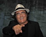 Albano: per l'Ucraina il cantante è una minaccia alla sicurezza nazionale!