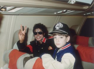 Leaving Neverland W2Ykcb4