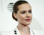 Evan Rachel Wood, la foto delle sue ferite autoinflitte: 'due anni di relazione tossica'