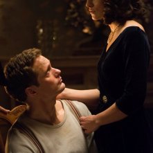 La conseguenza: Keira Knightley con Alexander Skarsgård  in una scena