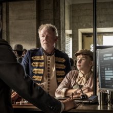 Un viaggio indimenticabile: Nick Nolte e la piccola Sophie Lane in una scena