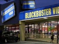 Blockbuster, che nostalgia: 5 cose che ci mancano del mitico videonoleggio