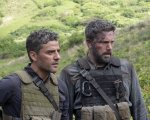 Triple Frontier, la recensione: Ben Affleck e Oscar Isaac su Netflix tra rapina e guerriglia