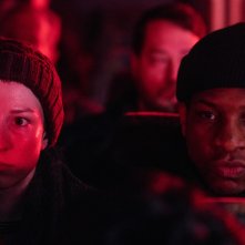 Captive State: Jonathan Majors, Caitlin Ewald in una scena