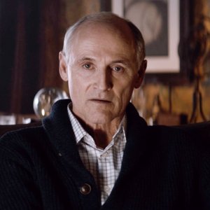 The Prodigy - Il Figlio del Male: Colm Feore in una scena