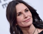 Friends: Courtney Cox ritorna nell'appartamento di Monica!
