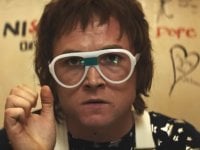 Rocketman: censurata una scena gay per evitare il divieto ai minori?