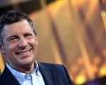 Fabrizio Frizzi: la Rai lo ricorda a un anno dalla morte, ecco in quali programmi