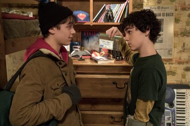 Shazam!: Asher Angel in una scena con Jack Dylan Grazer