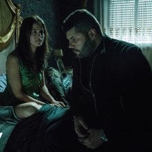 Gomorra: Salvatore Esposito e Ivana Lotito in una scena del primo episodio della quarta stagione