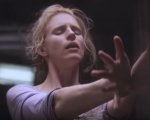 The OA e Suburra: l'origine dei 5 movimenti nel divertente video Netflix!