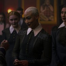 Le terrificanti avventure di Sabrina: una scena con Tati Gabrielle