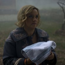 Le terrificanti avventure di Sabrina: Lucy Davis in una scena