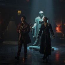 Le terrificanti avventure di Sabrina: Chance Perdomo e  Tati Gabrielle in una scena della seconda stagione