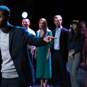 Osmosis: un momento della serie