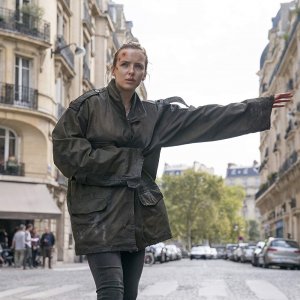 Killing Eve: una scena con Jodie Comer nell'episodio Do You Know How to Dispose of a Body?