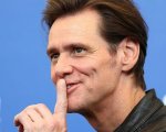 Alessandra Mussolini risponde a Jim Carrey con un macabro tweet 'in maschera'