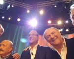 Netflix sfotte Enrico Mentana e la riunione degli 'Avengers' della tv