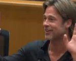 Brad Pitt: il suo discorso è troppo lungo, interrotto da una donna
