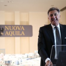 L'Aquila - Grandi Speranze: una scena della fiction con Luca Barbareschi