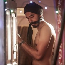 Attacco a Mumbai - Una vera storia di coraggio: Dev Patel in un'immagine del film