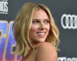 Avengers: Endgame, Scarlett Johansson e Brie Larson sfoggiano le Gemme dell'Infinito sul red carpet
