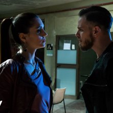 Gomorra La Serie: Cristiana Dell'Anna e Arturo Muselli durante una scena del nono episodio della quarta stagione