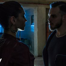 Gomorra La Serie: Arturo Muselli e Cristiana Dell'Anna in una scena del nono episodio della quarta stagione