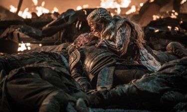 Il Trono Di Spade 8X03 Emilia Clarke