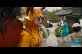 Rocketman - Featurette 'I Costumi Del Film'