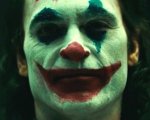 Joker: nuovo sguardo a Joaquin Phoenix nella scena della metropolitana