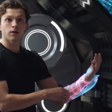 Spider-Man: Far from Home - Tom Holland in un'immagine del trailer del film