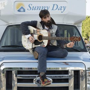 Wine Country: Jason Schwartzman in una scena del film