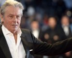 Alain Delon: Cannes 2019 conferma premio, nonostante le frasi sugli schiaffi alle donne e i gay