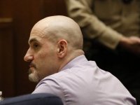 Lo squartatore di Hollywood uccise la fidanzata di Ashton Kutcher: al via il processo